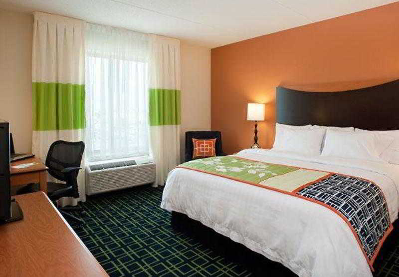 Fairfield Inn & Suites By Marriott Winnipeg Room photo