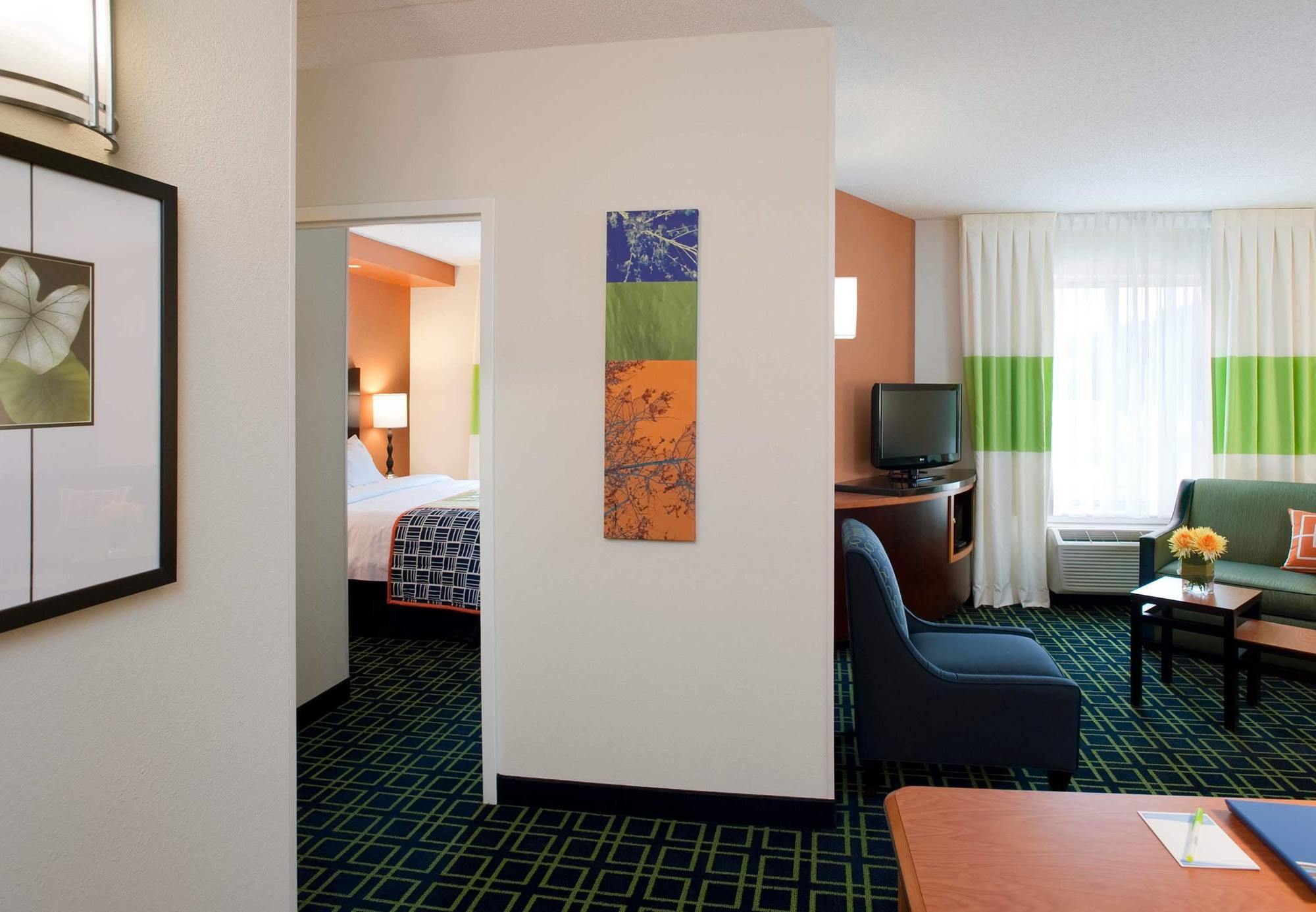 Fairfield Inn & Suites By Marriott Winnipeg Exterior photo