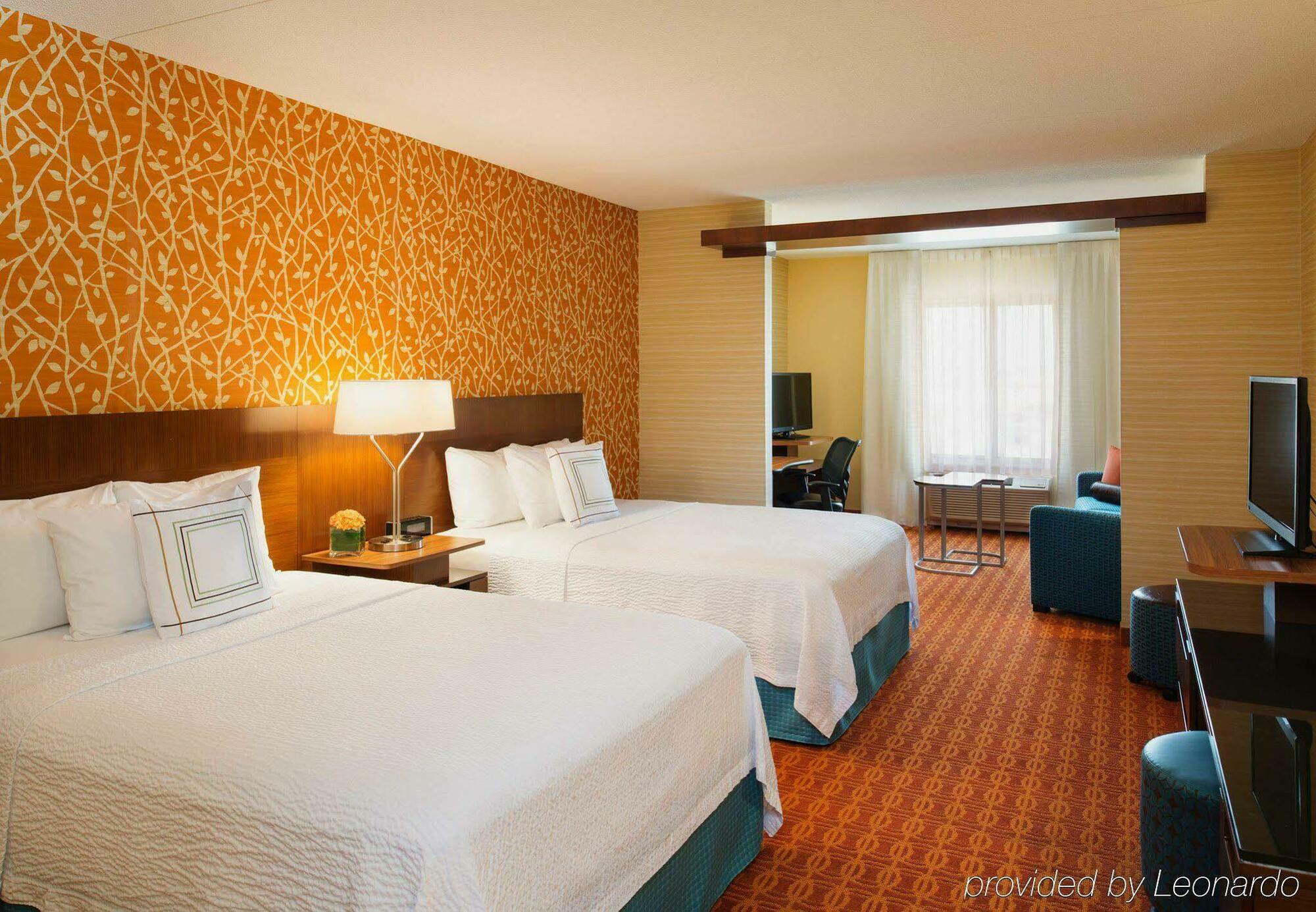 Fairfield Inn & Suites By Marriott Winnipeg Exterior photo